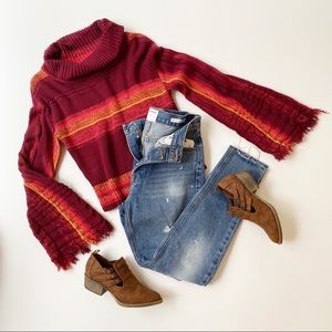 Free People Bell sleeve sweater sz medium